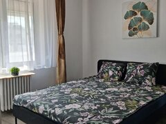 Piata Romana proprietar vand apartament 2 camere balcon 8,52 m ideal Airbnb